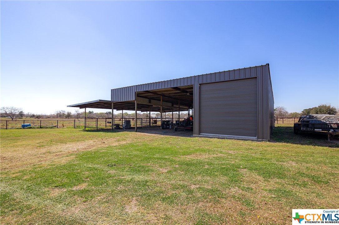 2243 Old Goliad Road