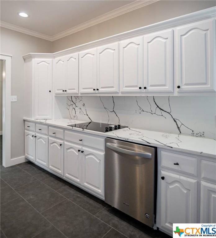 225 Charleston Drive