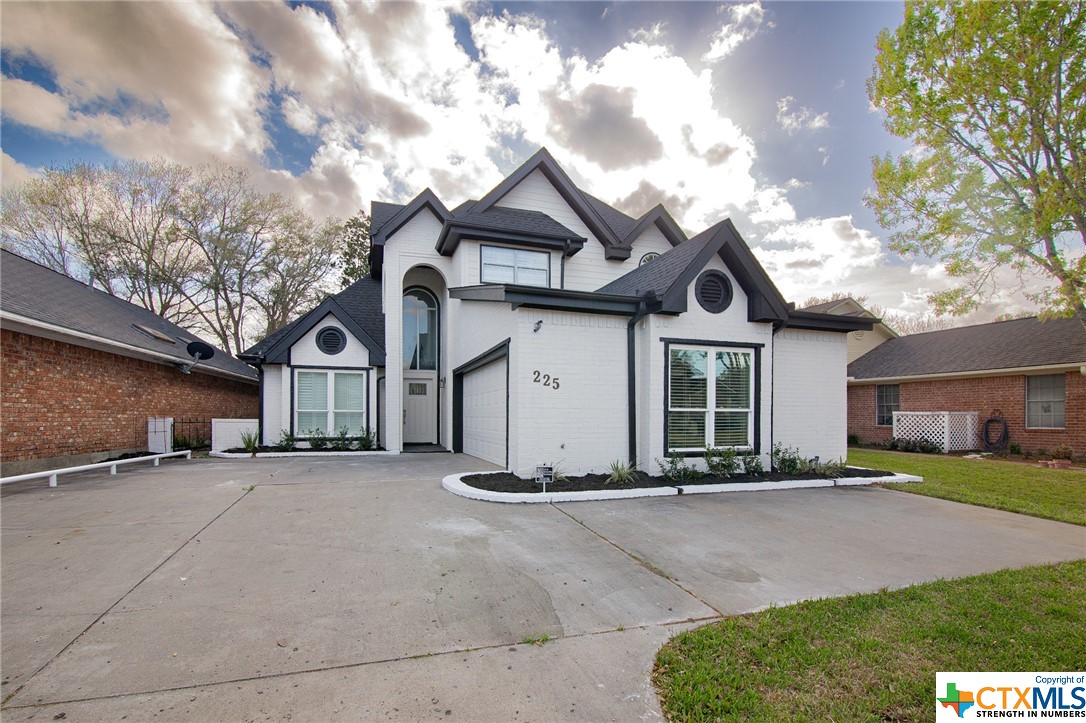 225 Charleston Drive