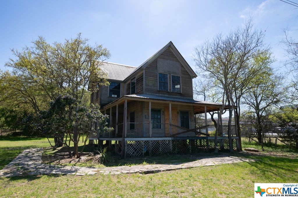 9401 Ranch Road 12