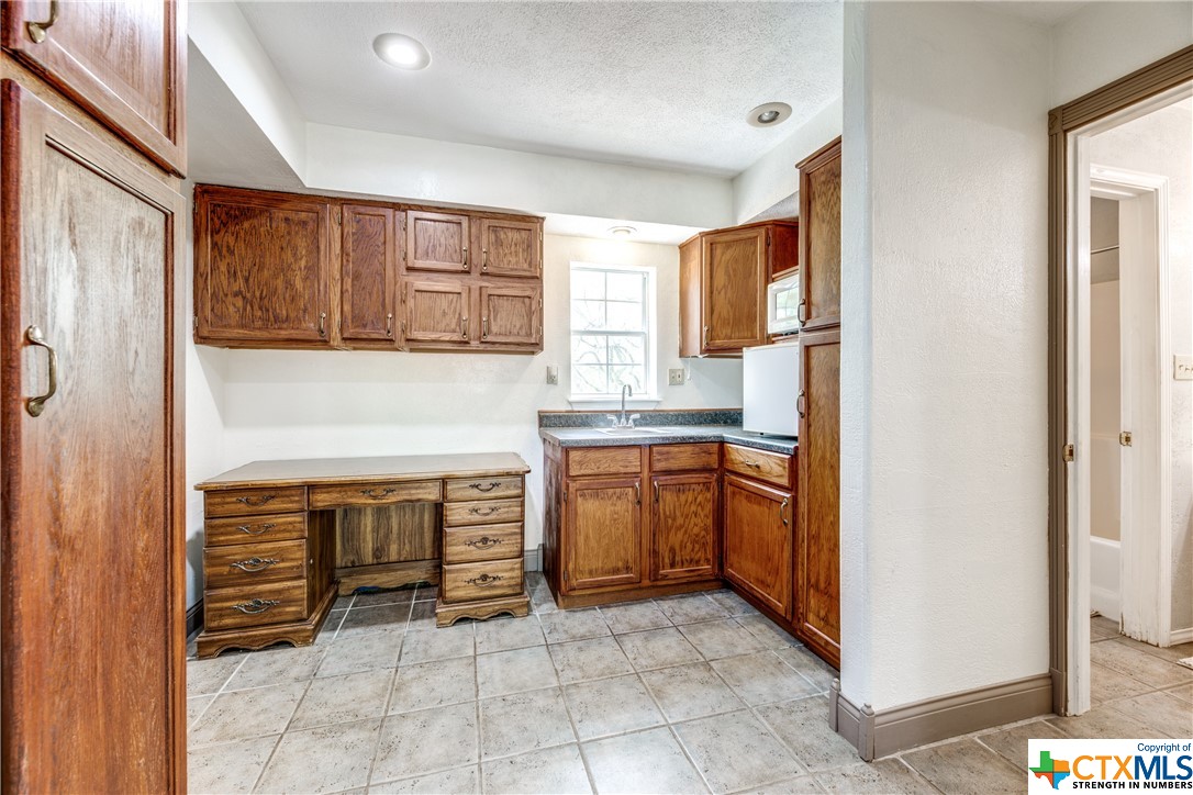 950 Eden Estates Drive