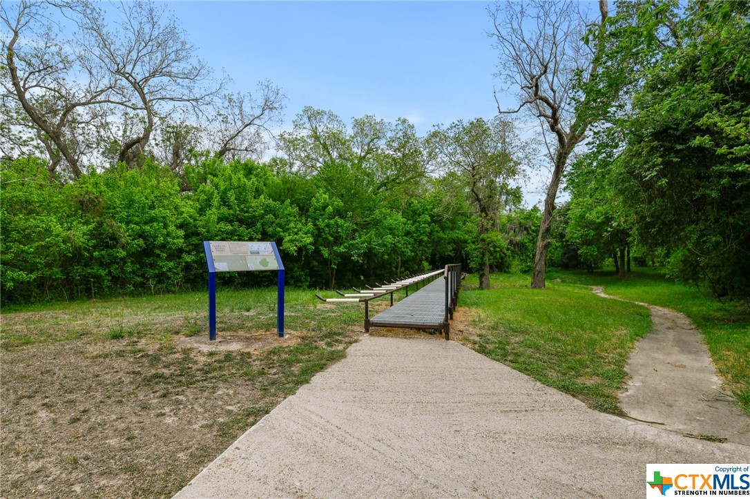 617 S Commercial Street