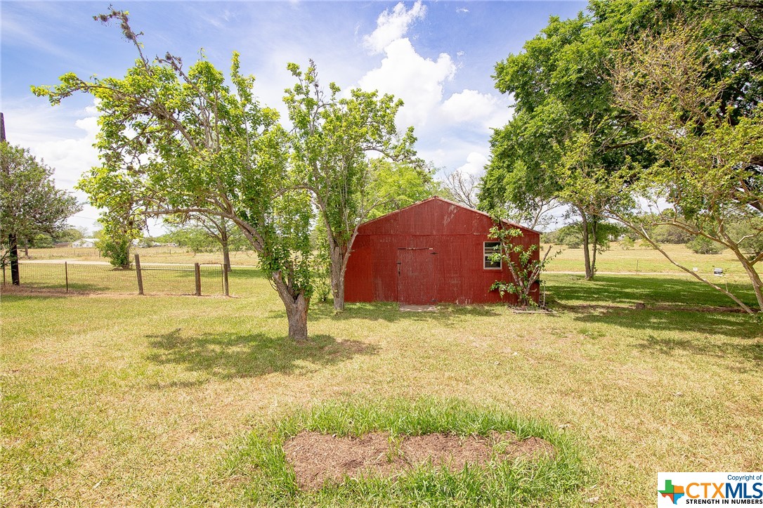 3320 Levi Sloan Road