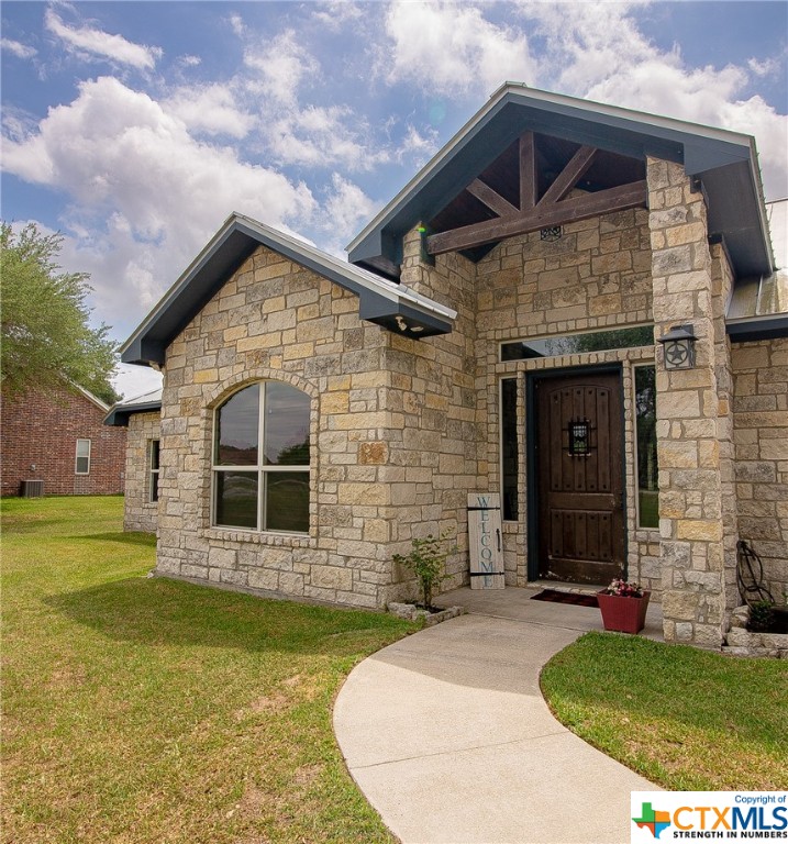 57 Pura Vida Road