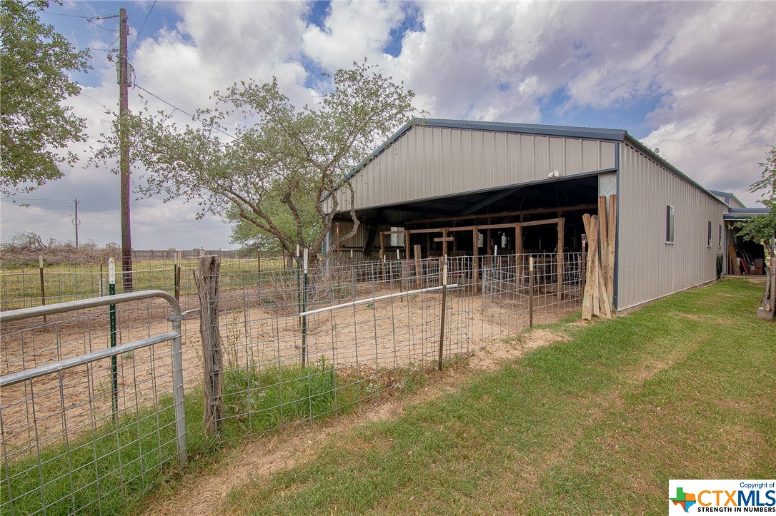 57 Pura Vida Road