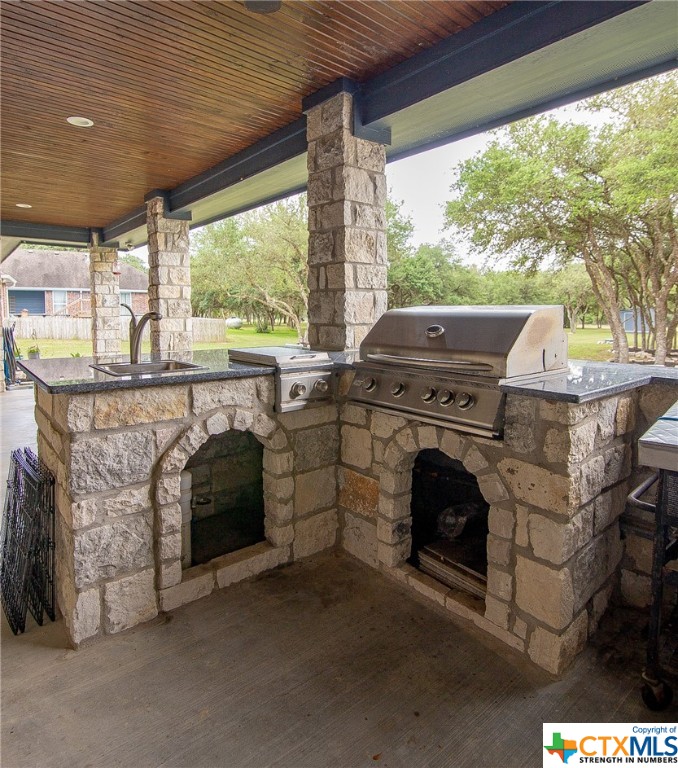 57 Pura Vida Road