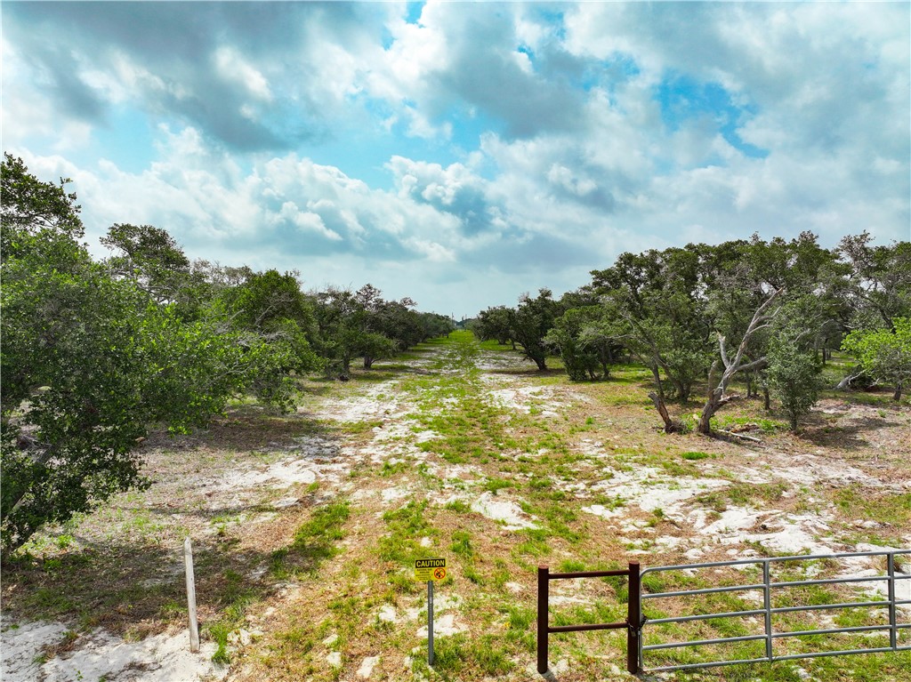 704 State Highway 35 Hwy