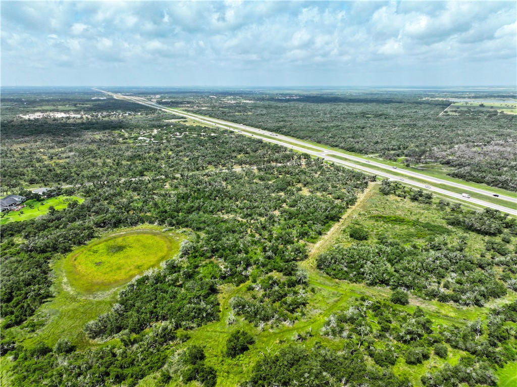 704 State Highway 35 Hwy