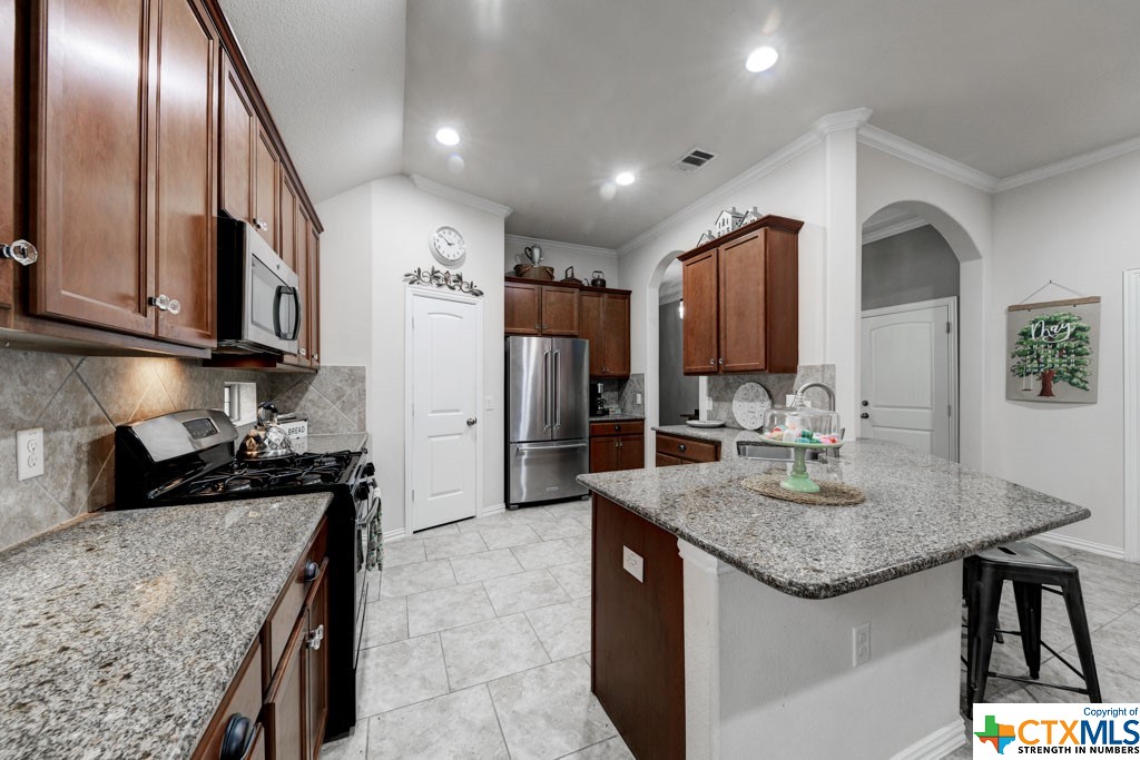 12303 Altamira Street