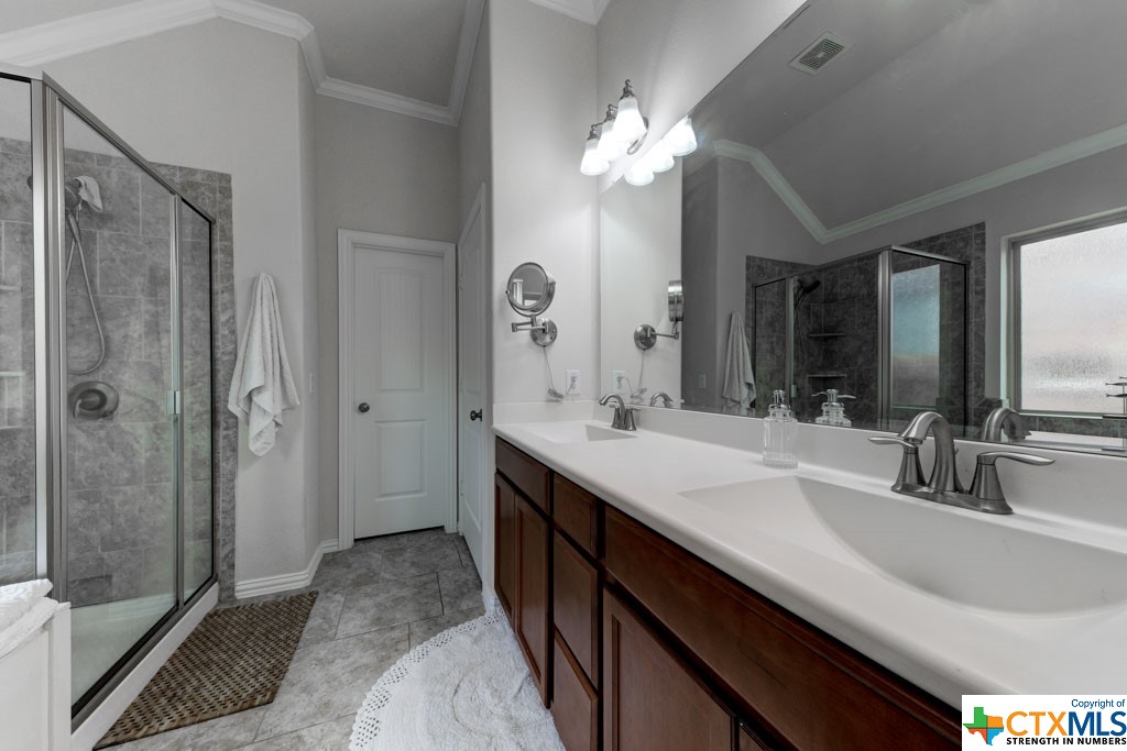 12303 Altamira Street