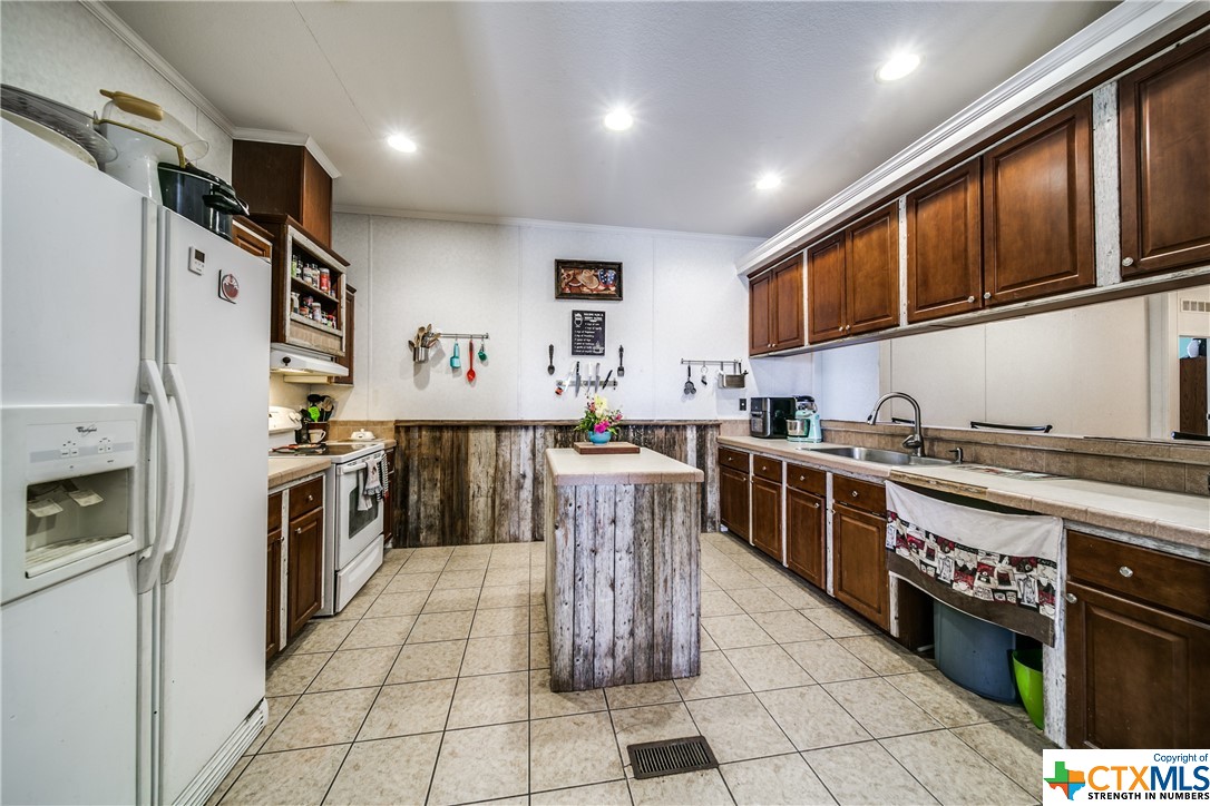 373 Stolte Acres