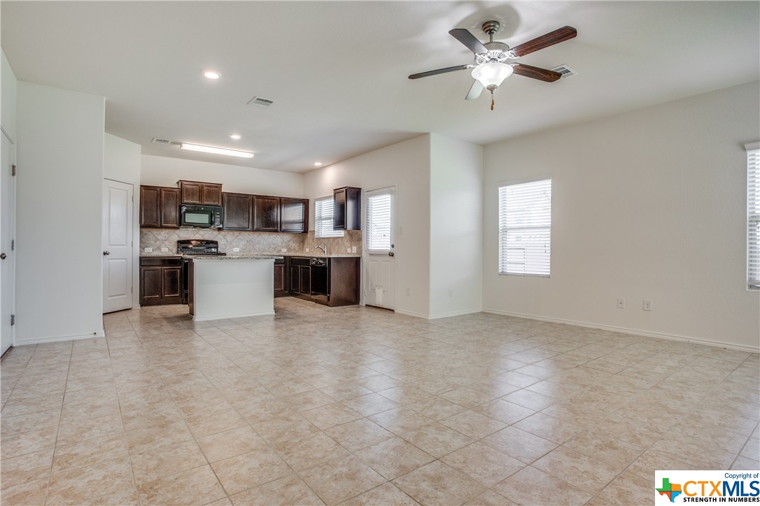 1029 Chad Loop
