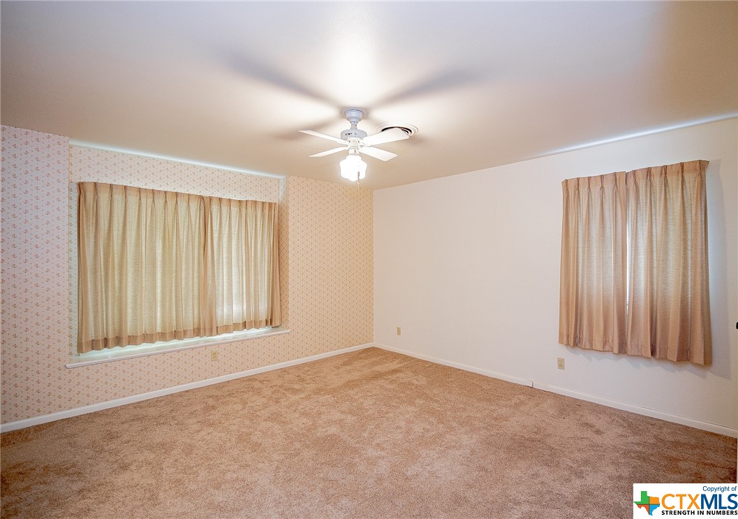 901 Gardenia Lane