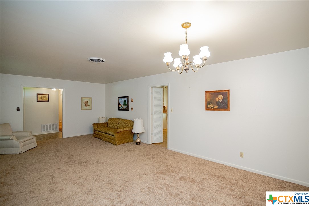 901 Gardenia Lane