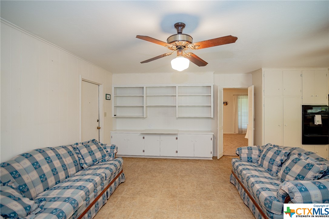 901 Gardenia Lane