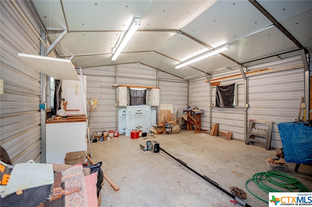 901 Gardenia Lane
