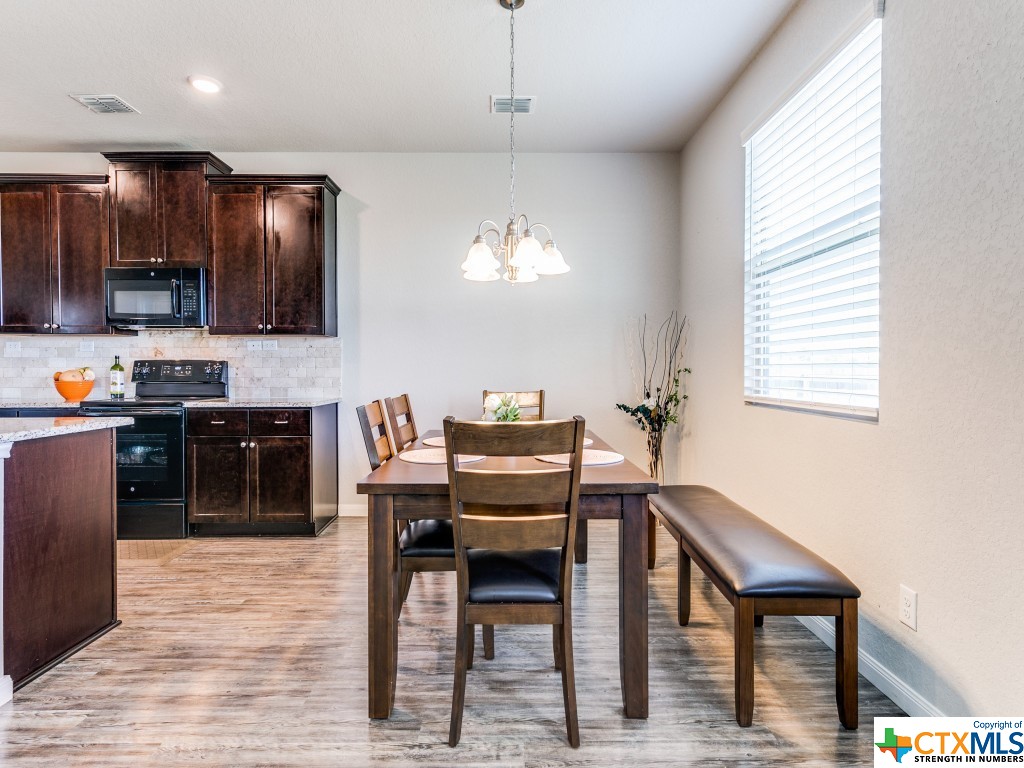 1341 Kelly River Street