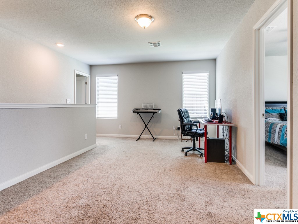 1341 Kelly River Street