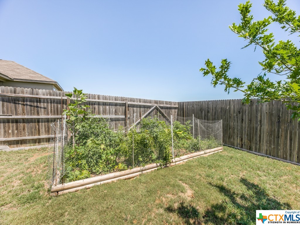 1341 Kelly River Street