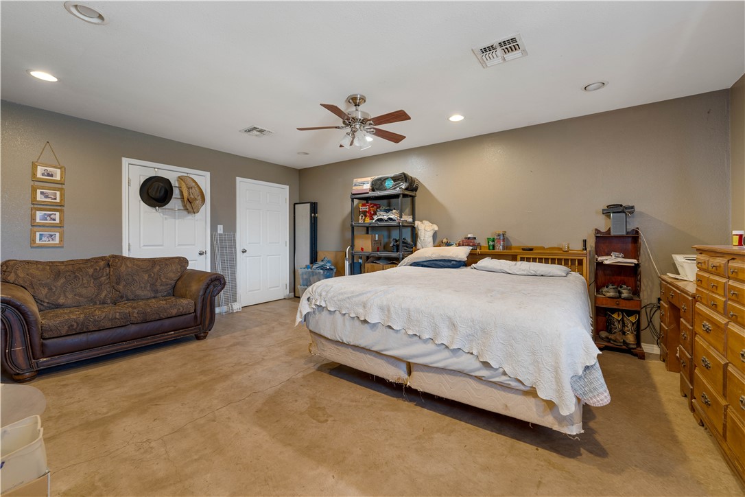 200 W County Road 418