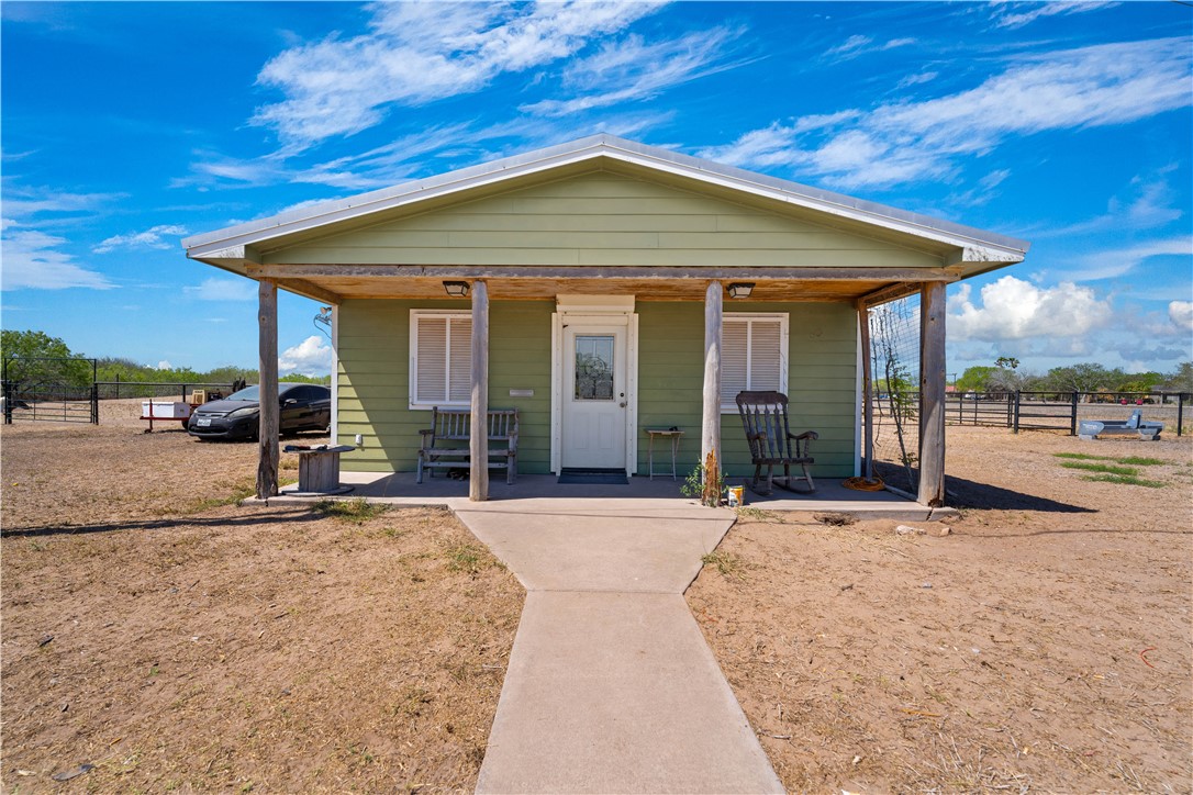 200 W County Road 418