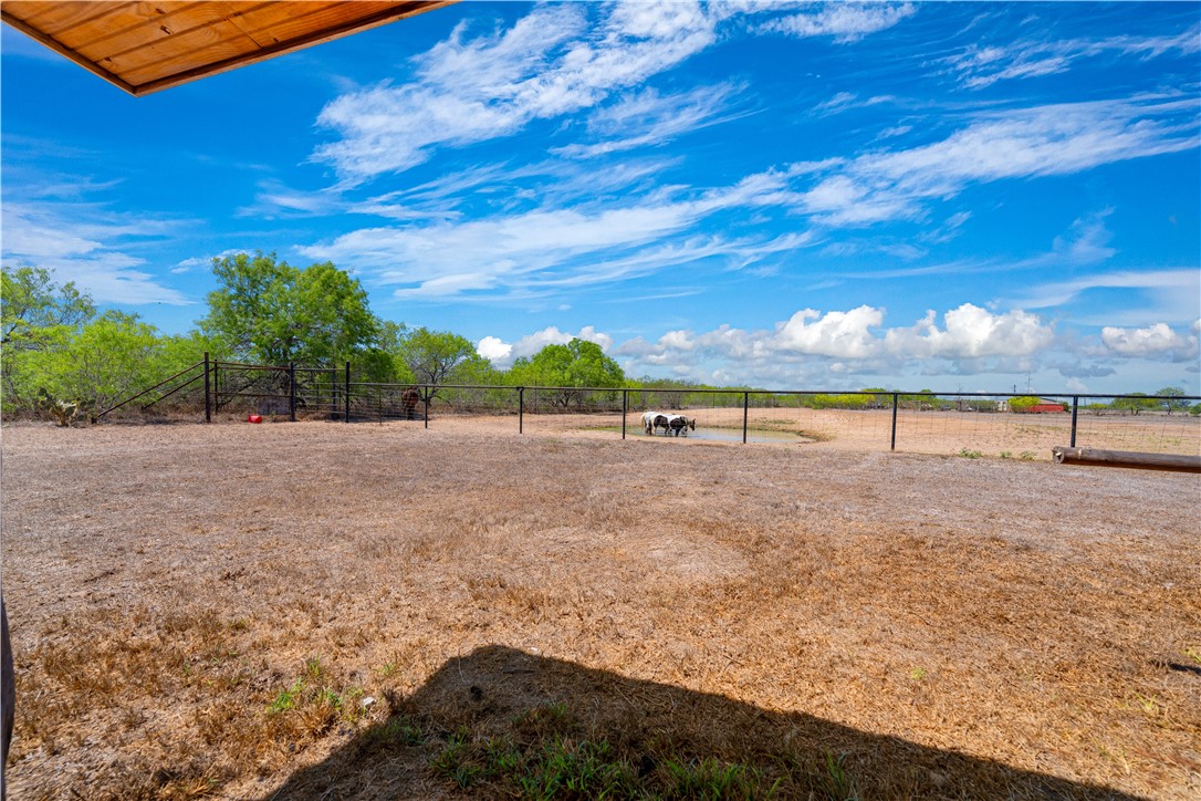 200 W County Road 418