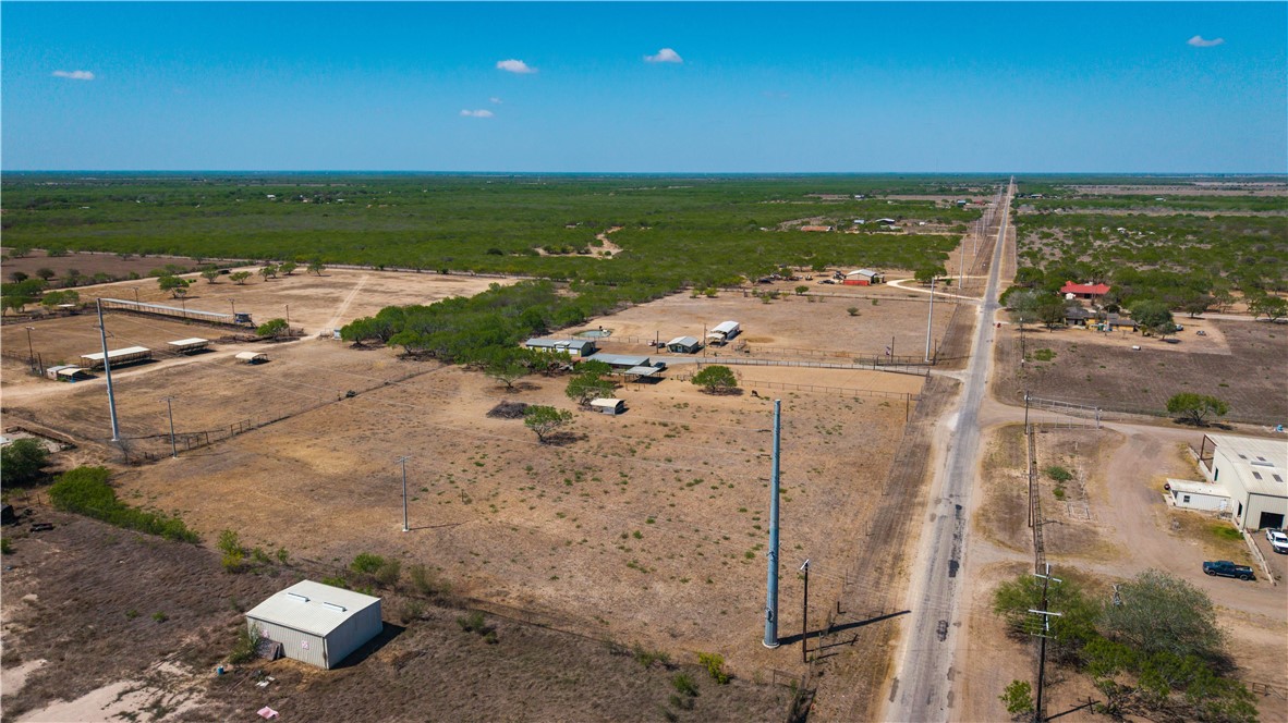 200 W County Road 418