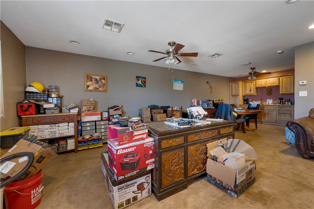 200 W County Road 418