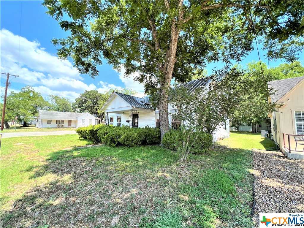 309 N Clinton Street