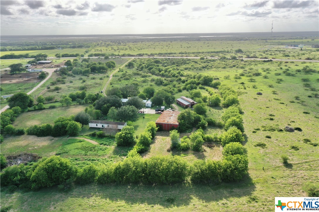 11313 FM 1593