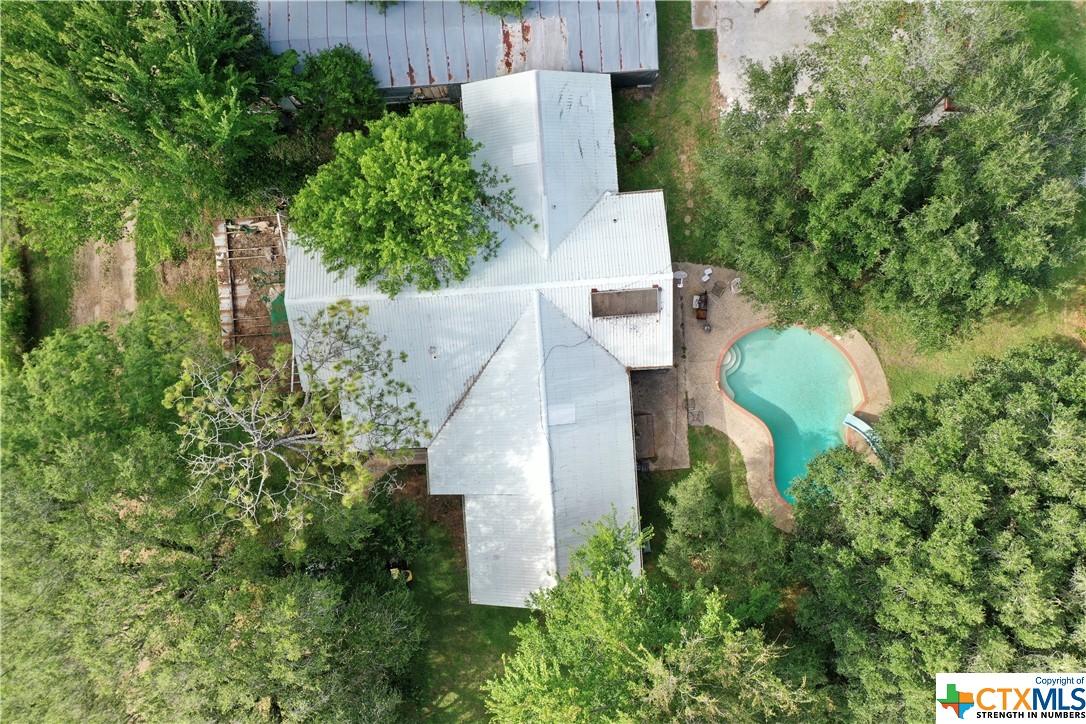 11313 FM 1593