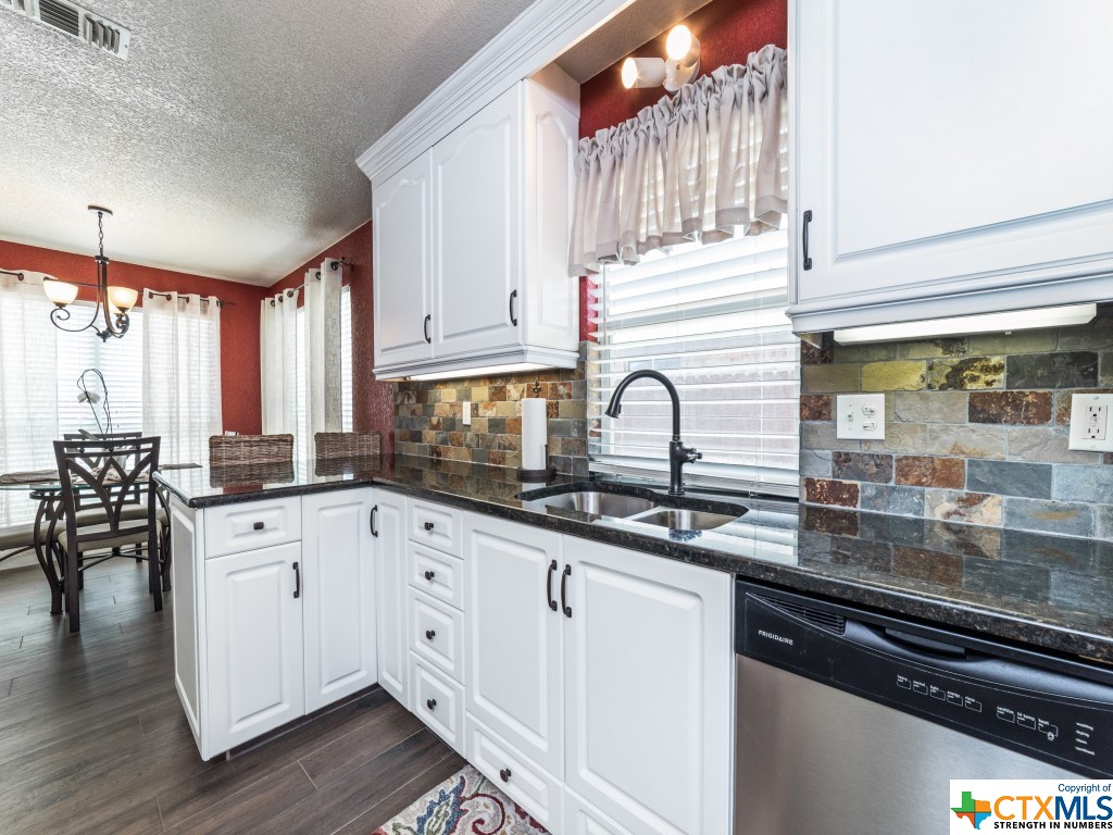 2045 N Ranch Estates Boulevard