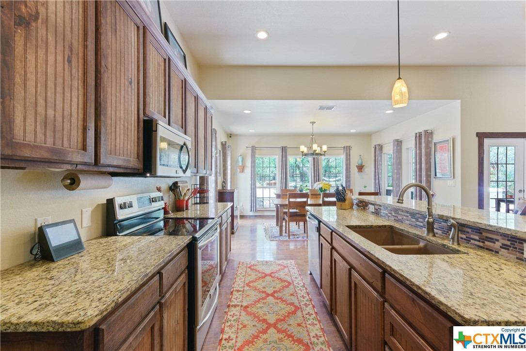 515 Deer Creek Drive