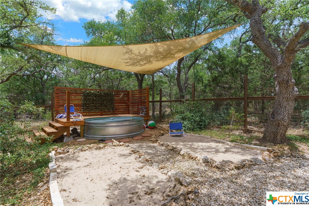 515 Deer Creek Drive