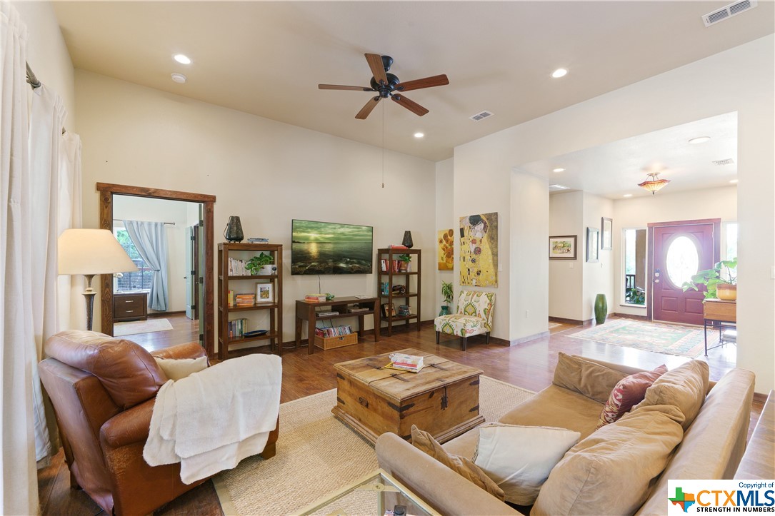 515 Deer Creek Drive