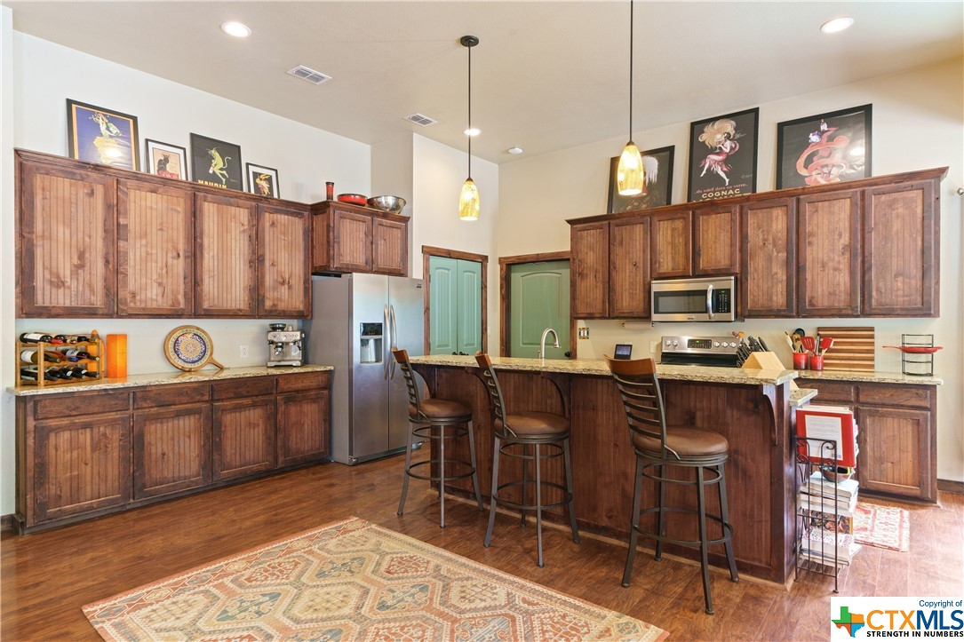 515 Deer Creek Drive