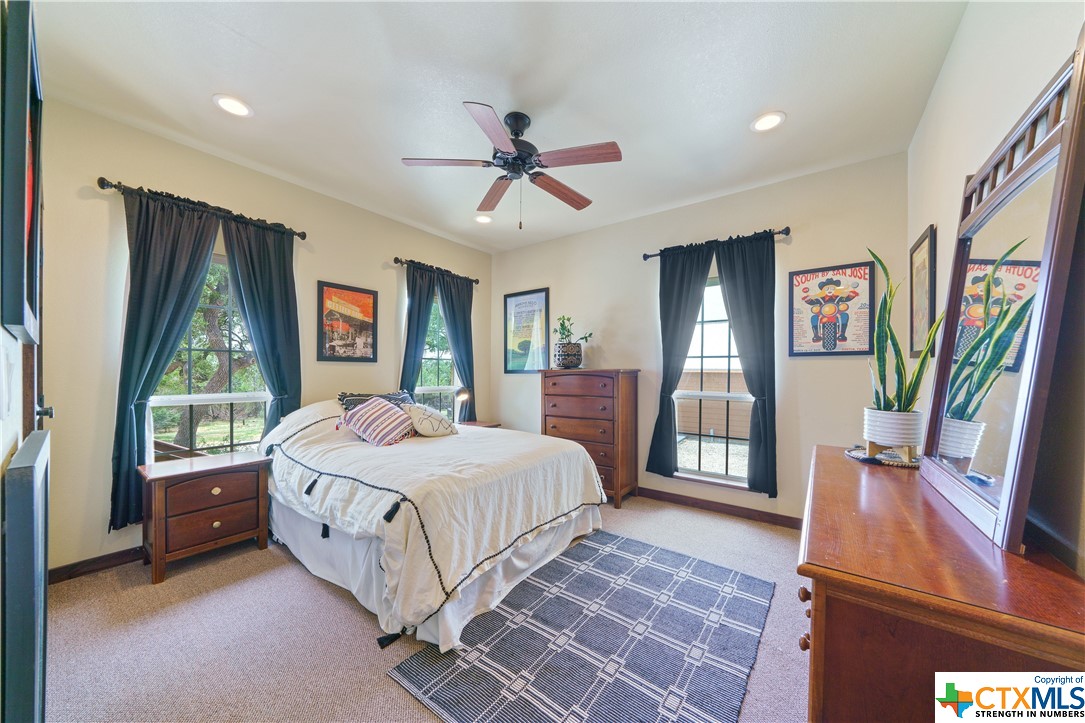 515 Deer Creek Drive