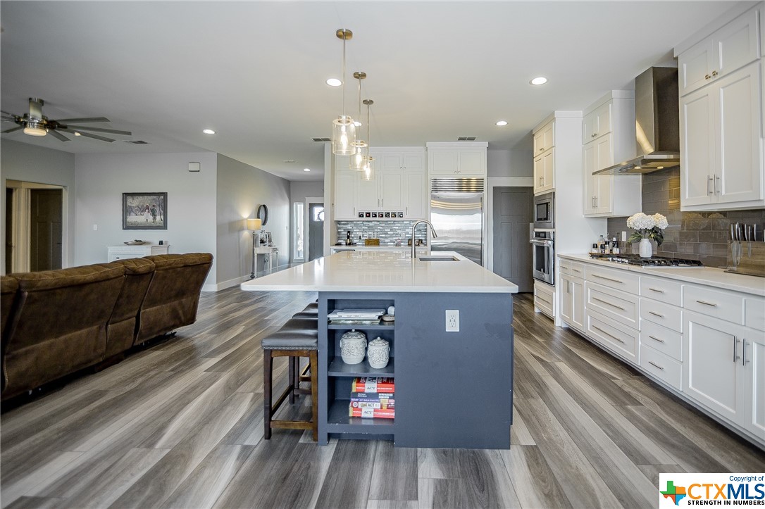 203 Bella Vista