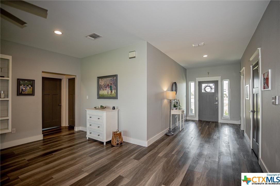 203 Bella Vista