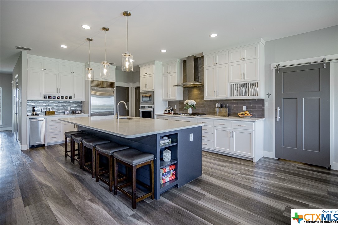203 Bella Vista