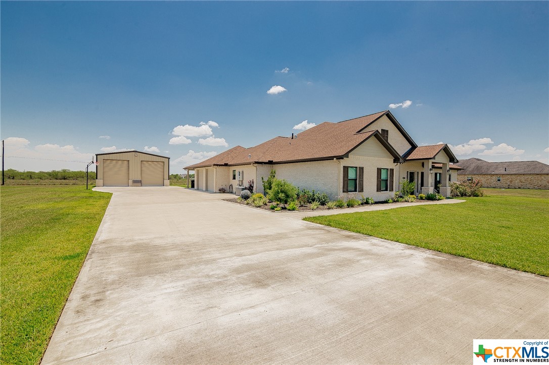 203 Bella Vista