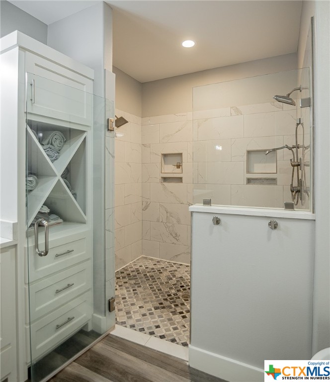 203 Bella Vista