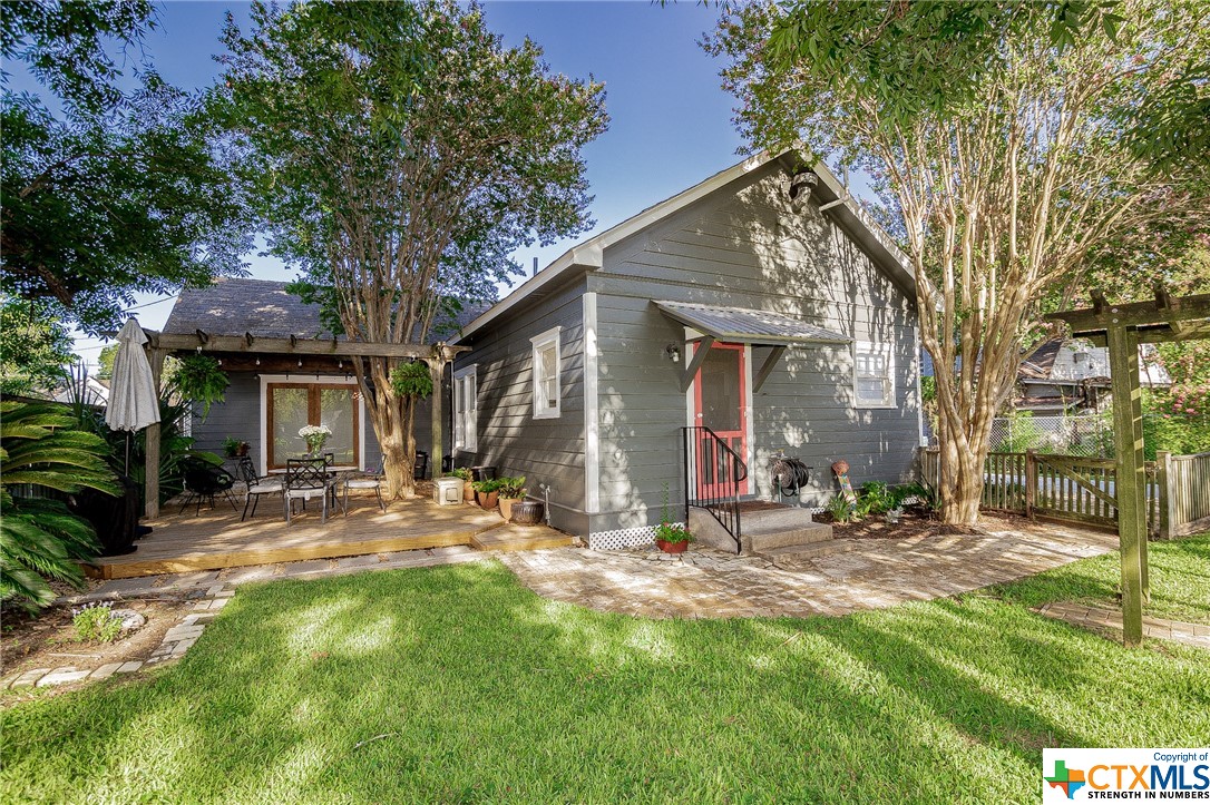 1403 N Glass Street