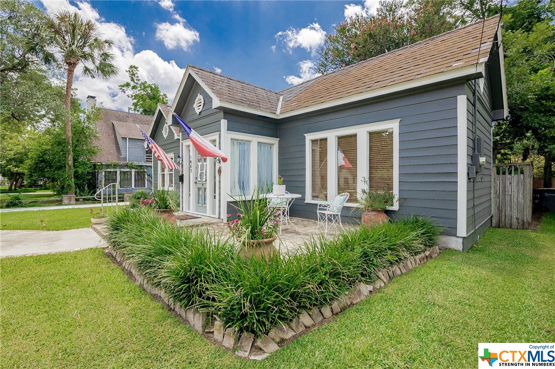 1403 N Glass Street