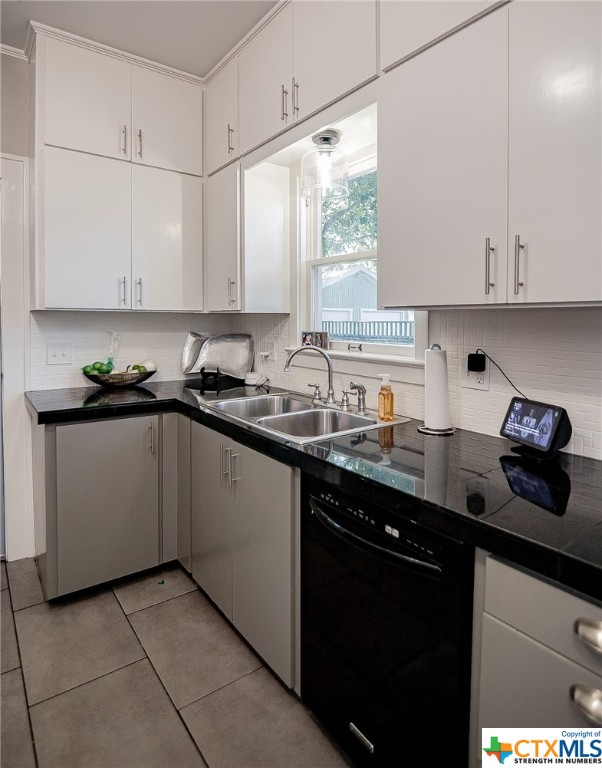 1403 N Glass Street