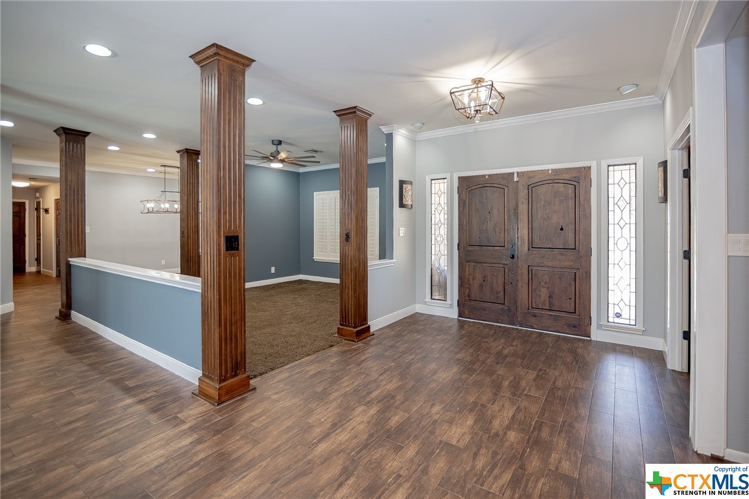 103 Creekside Drive