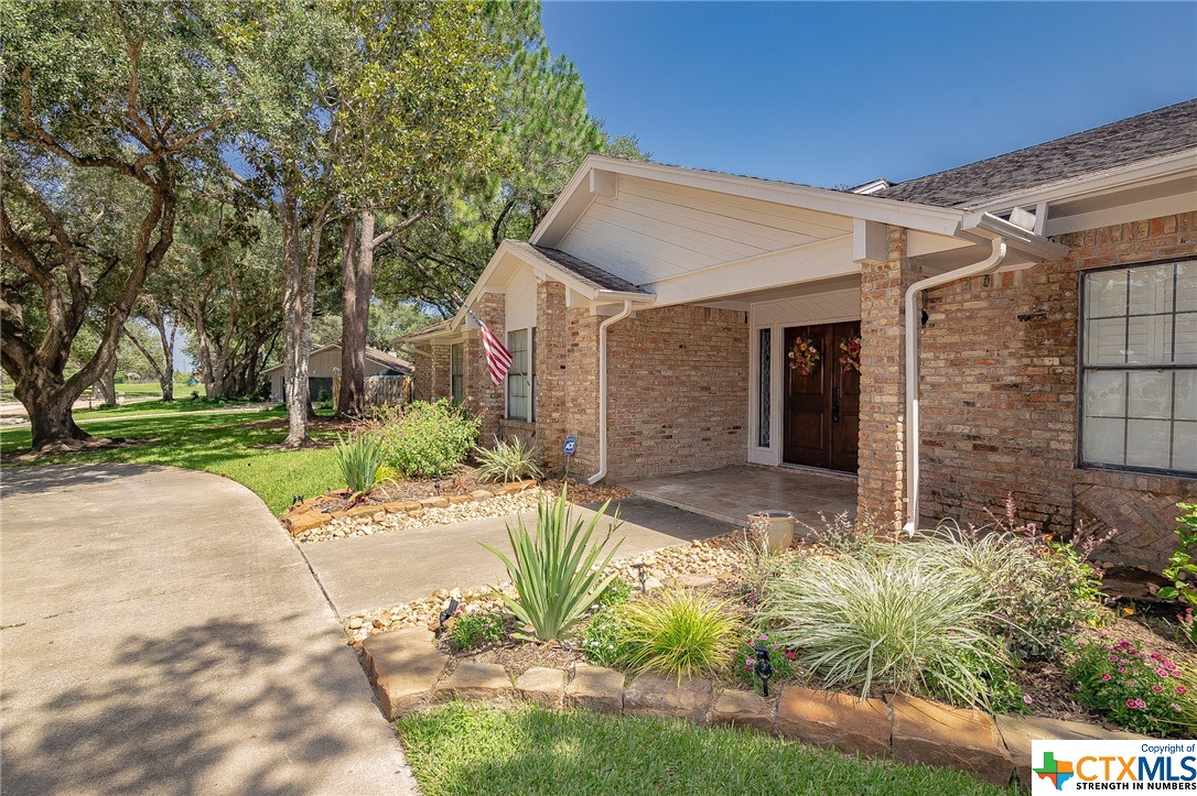 103 Creekside Drive