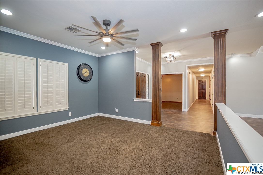 103 Creekside Drive