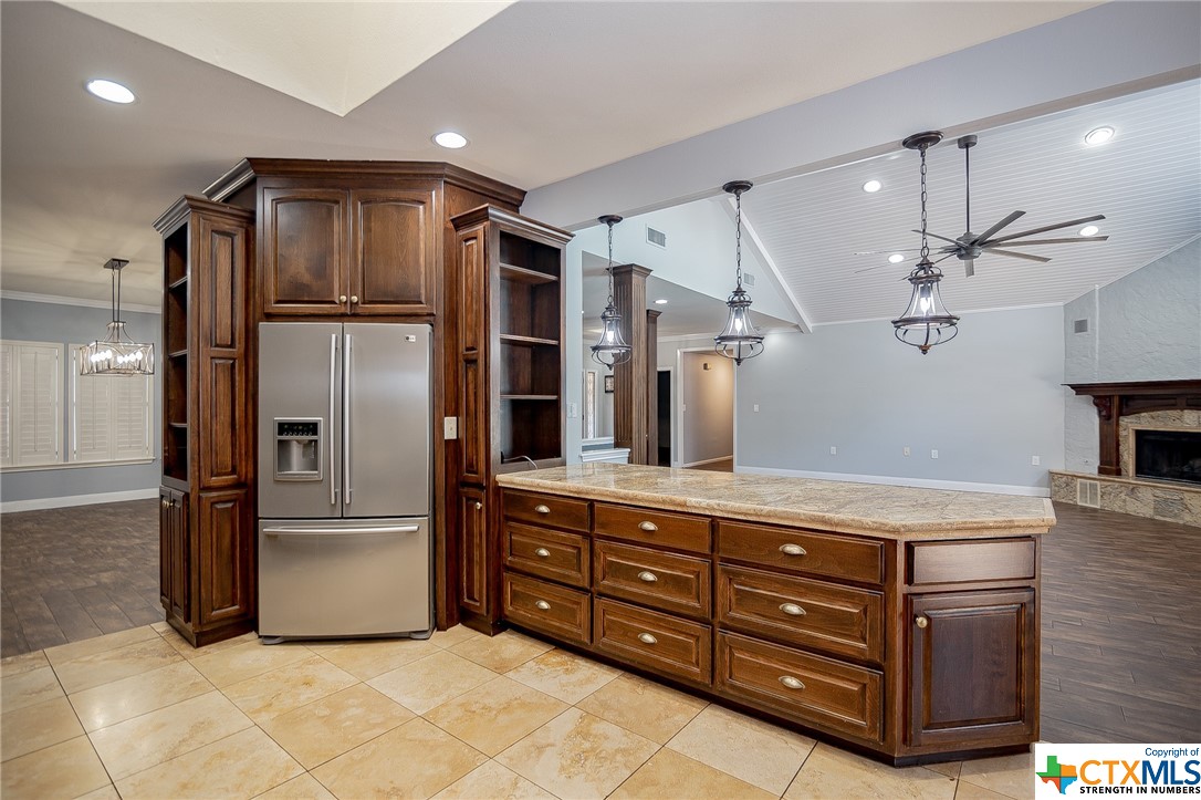 103 Creekside Drive