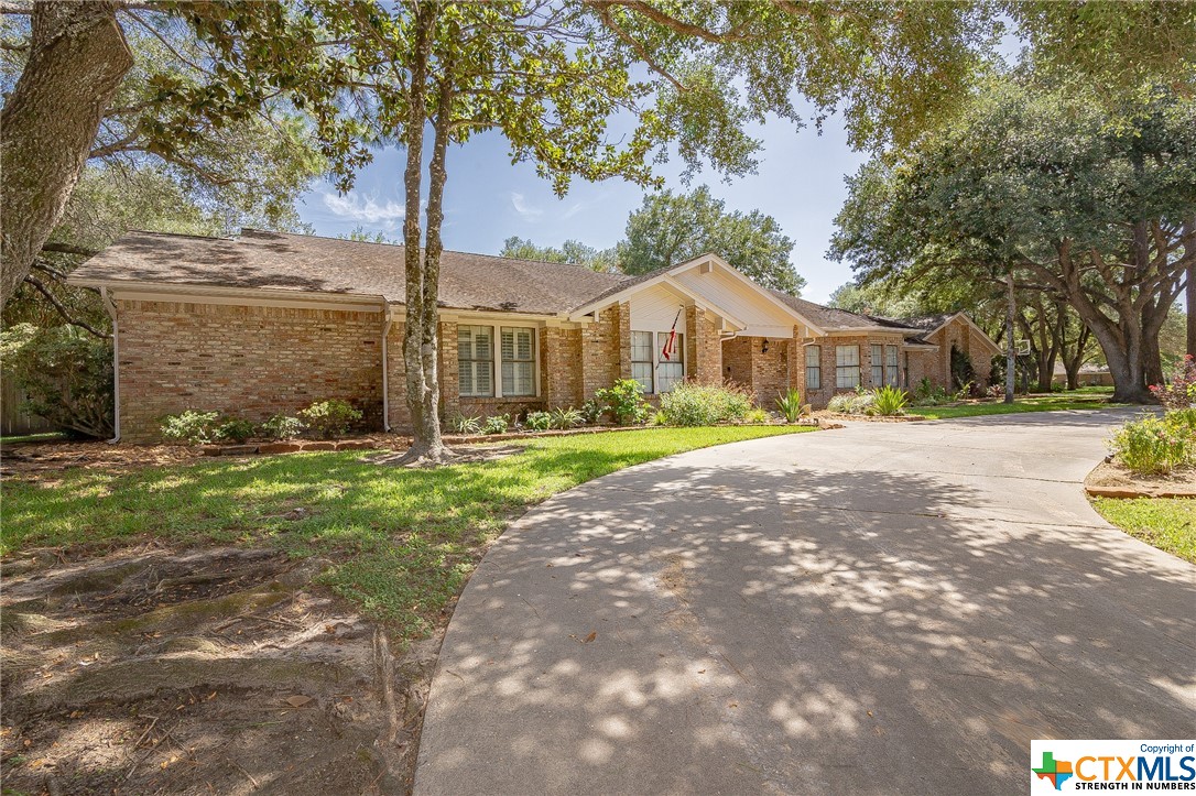 103 Creekside Drive